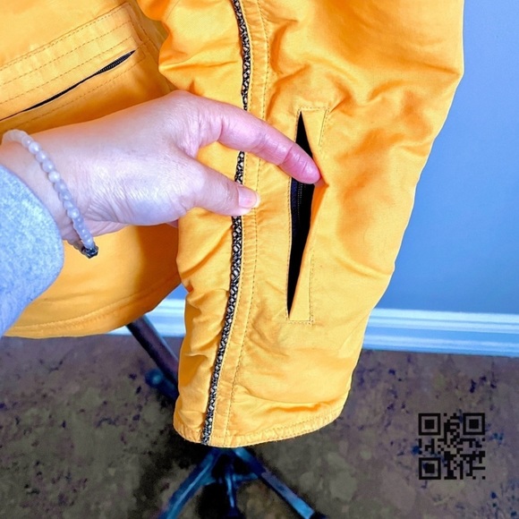 HELL Is For Heroes Italy Sunflower Yellow Pullover Fur Trim Hood Ski Jacket S/6 - Picture 6 of 10